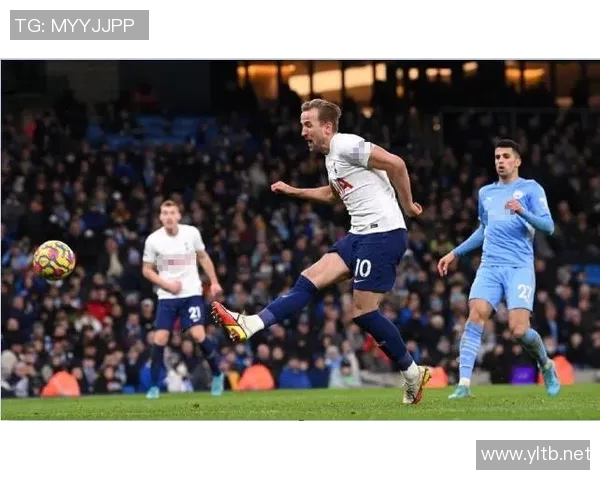 英超激战热刺迎战伯恩利争夺关键三分全力以赴展现实力