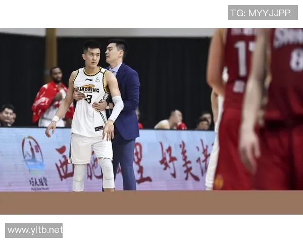 郭艾伦带领中国男篮迎接新挑战努力拼搏再创辉煌成就